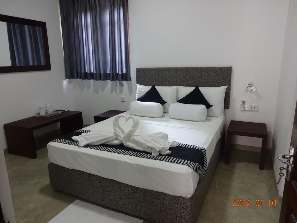 Aaranya Residence Kandy Luaran gambar
