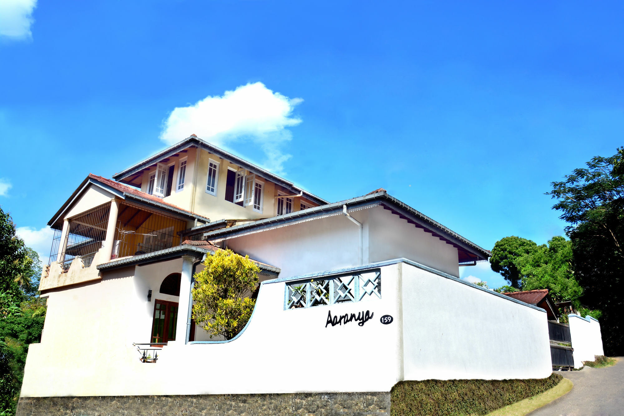 Aaranya Residence Kandy Luaran gambar